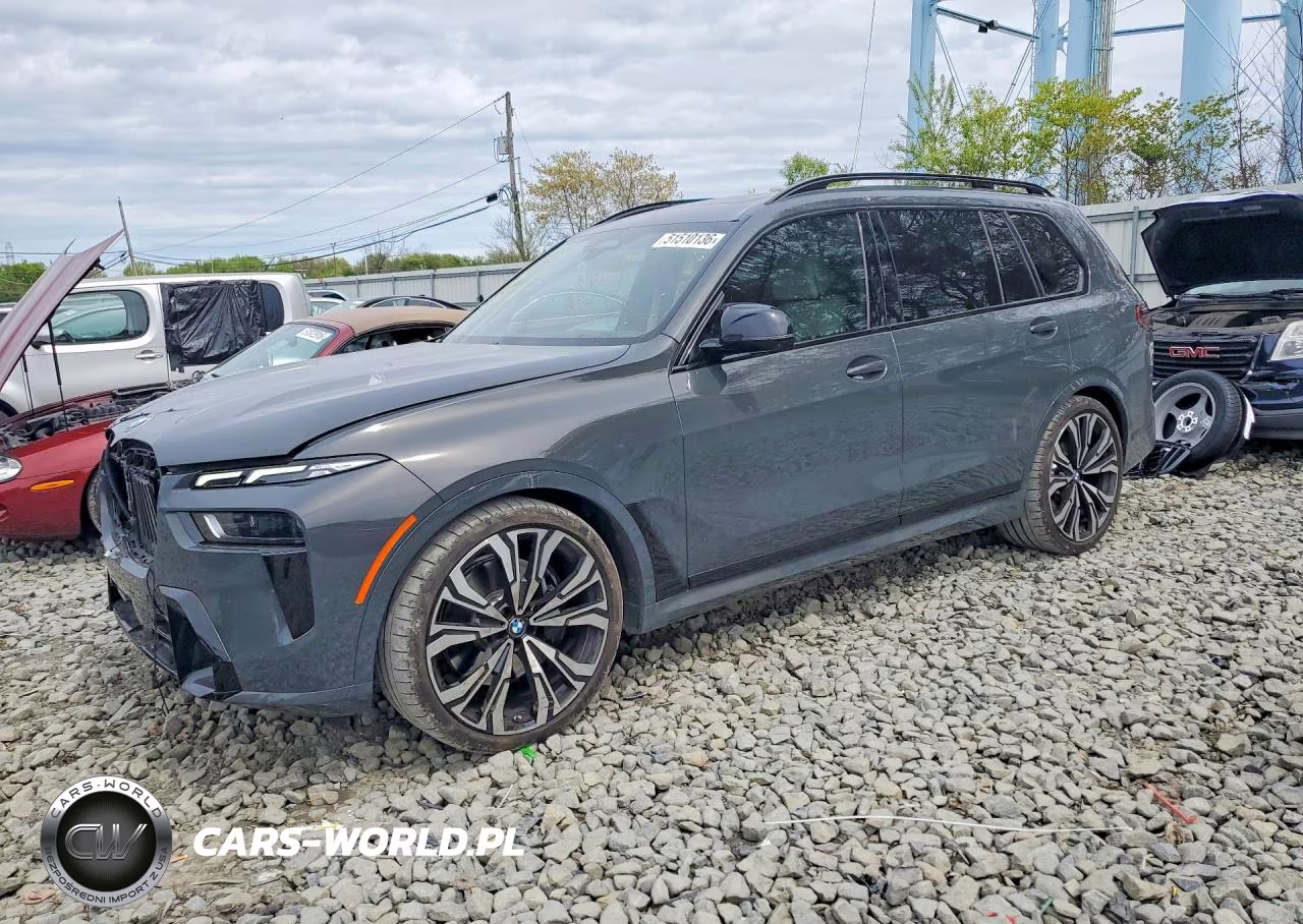 2025 BMW X7 M60I – zdjęcie 1 z 13