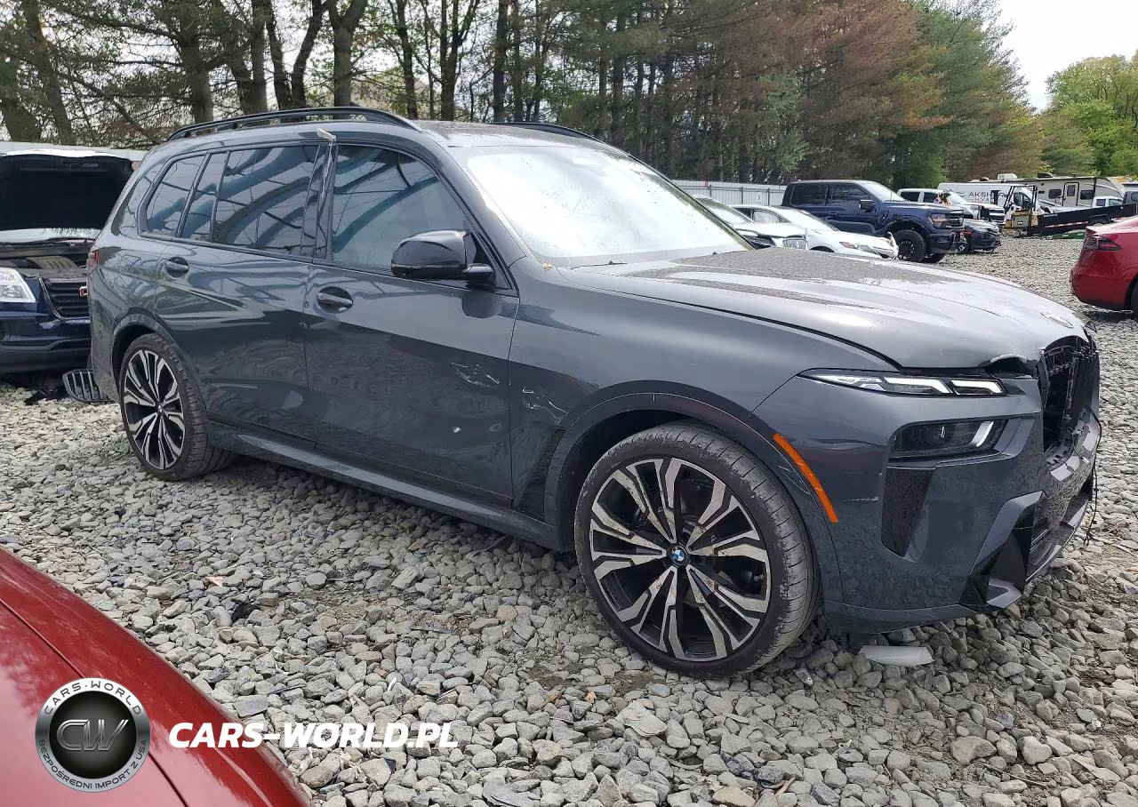 2025 BMW X7 M60I VIN:5UX33EM02S9X33188 - 4