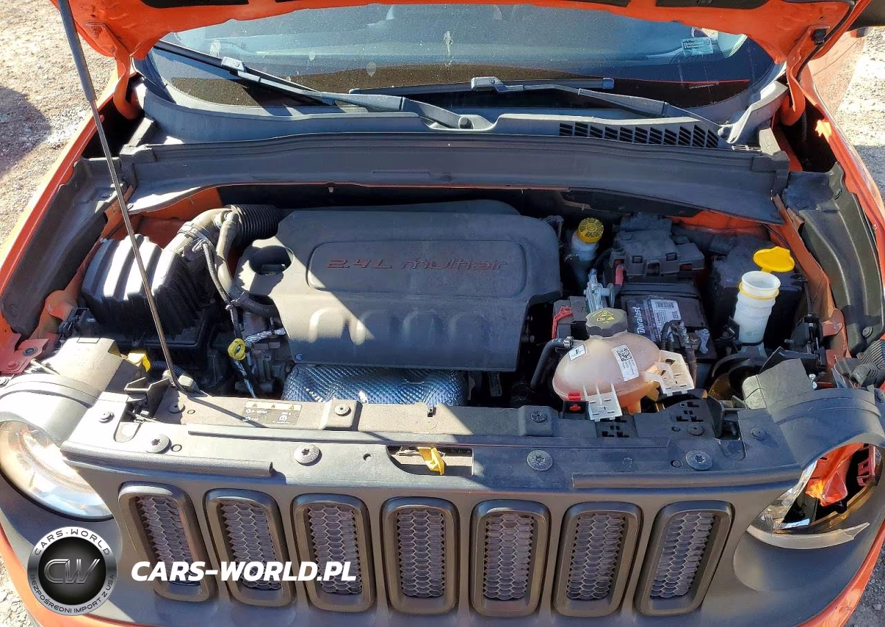 2015 Jeep Renegade Sport VIN:ZACCJAAT2FPC10370 - 12