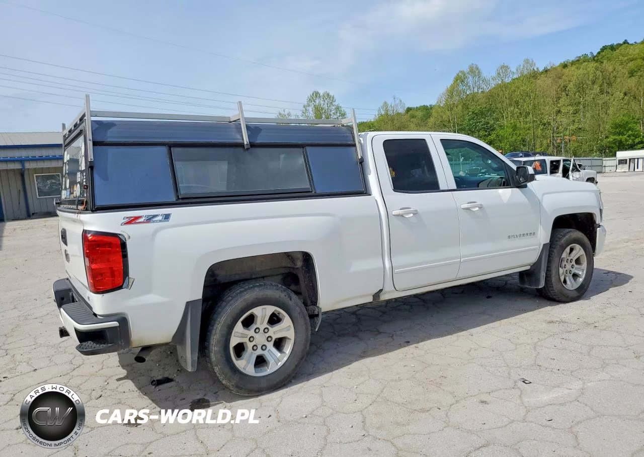 2017 Chevrolet Silverado K1500 Lt VIN:1GCVKREC9HZ333425 - 3