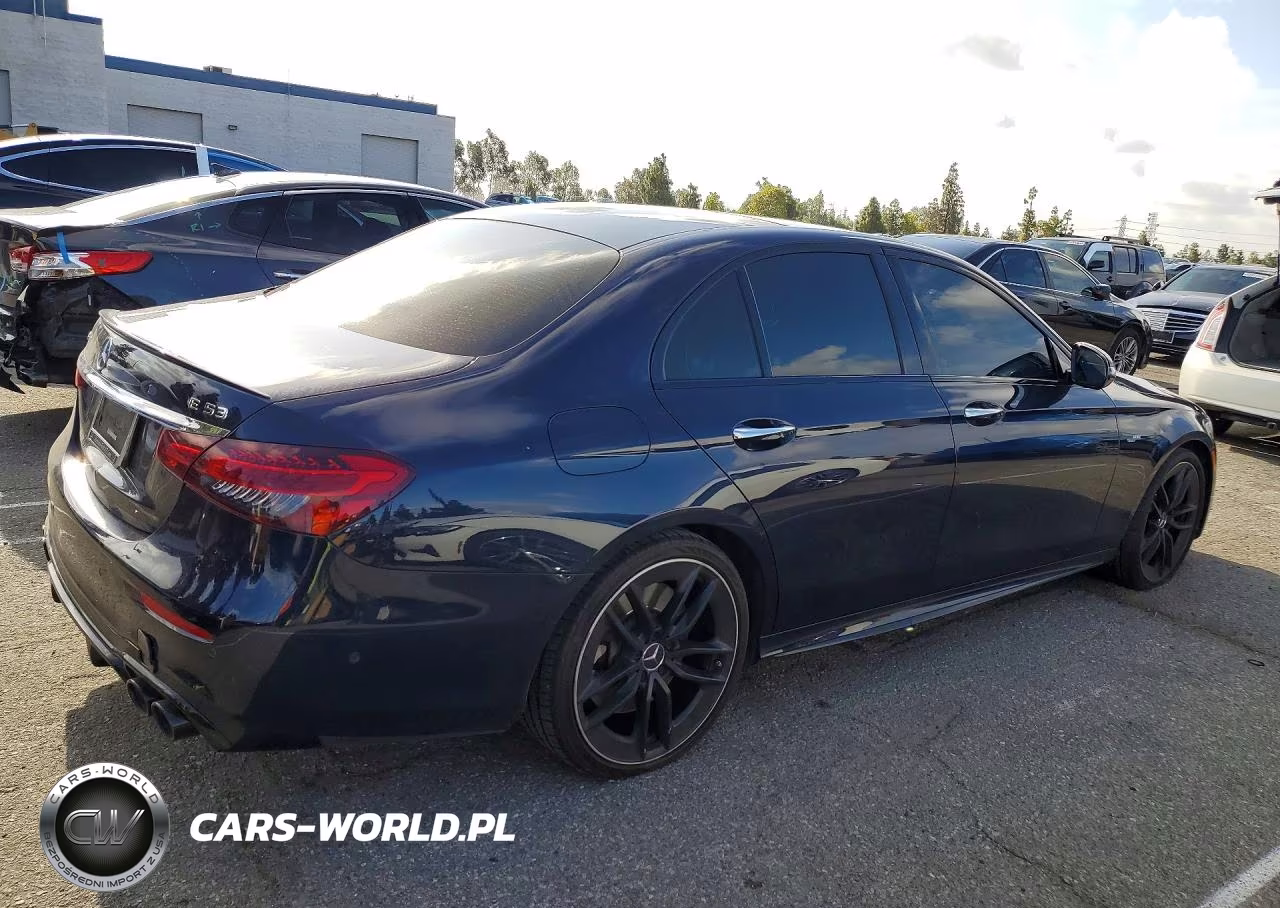 2022 Mercedes-Benz E Amg 53 4Matic VIN:W1KZF6BB2NB032764 - 3