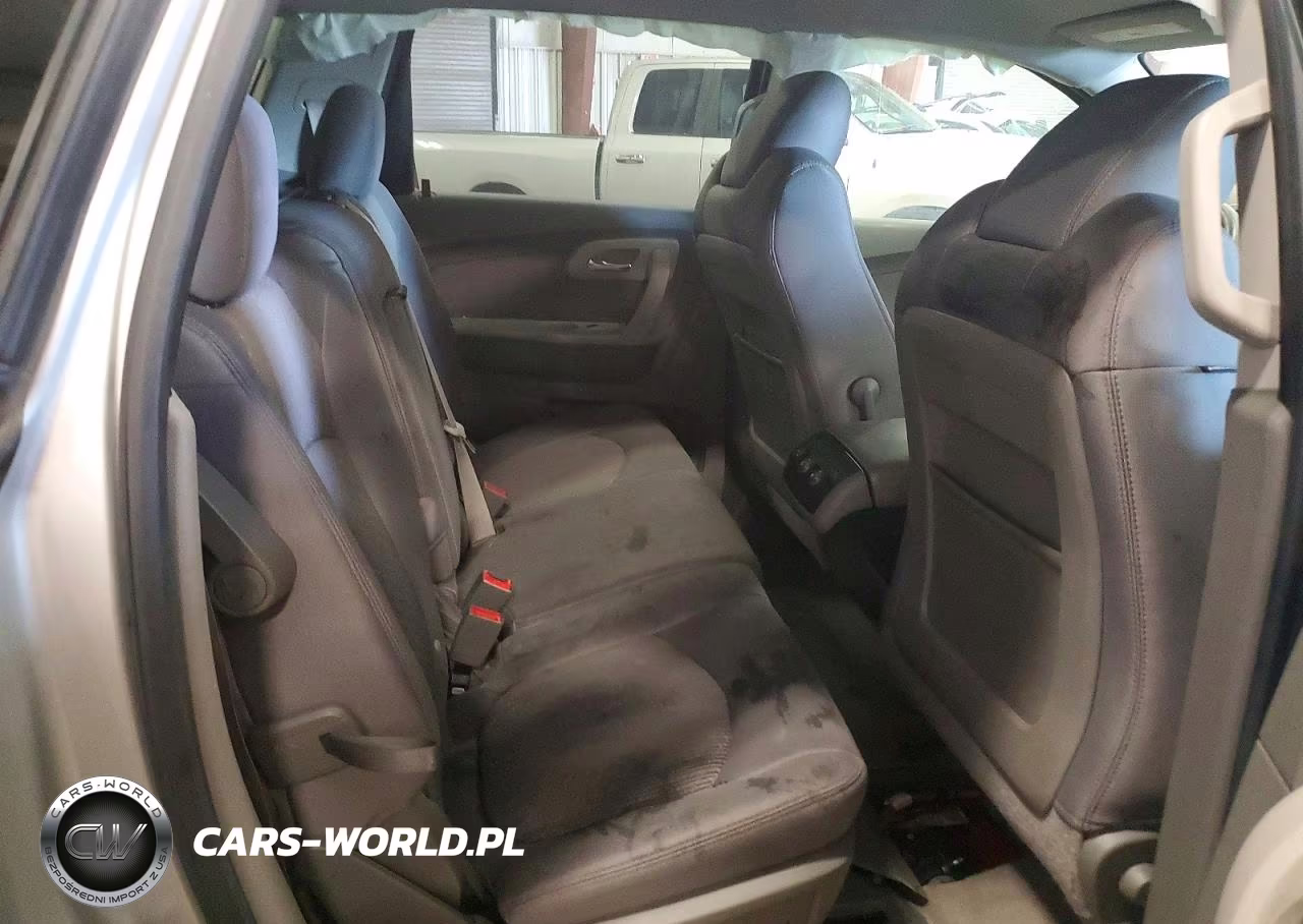 2010 Chevrolet Traverse Ls VIN:1GNLREEDXAJ212631 - 10