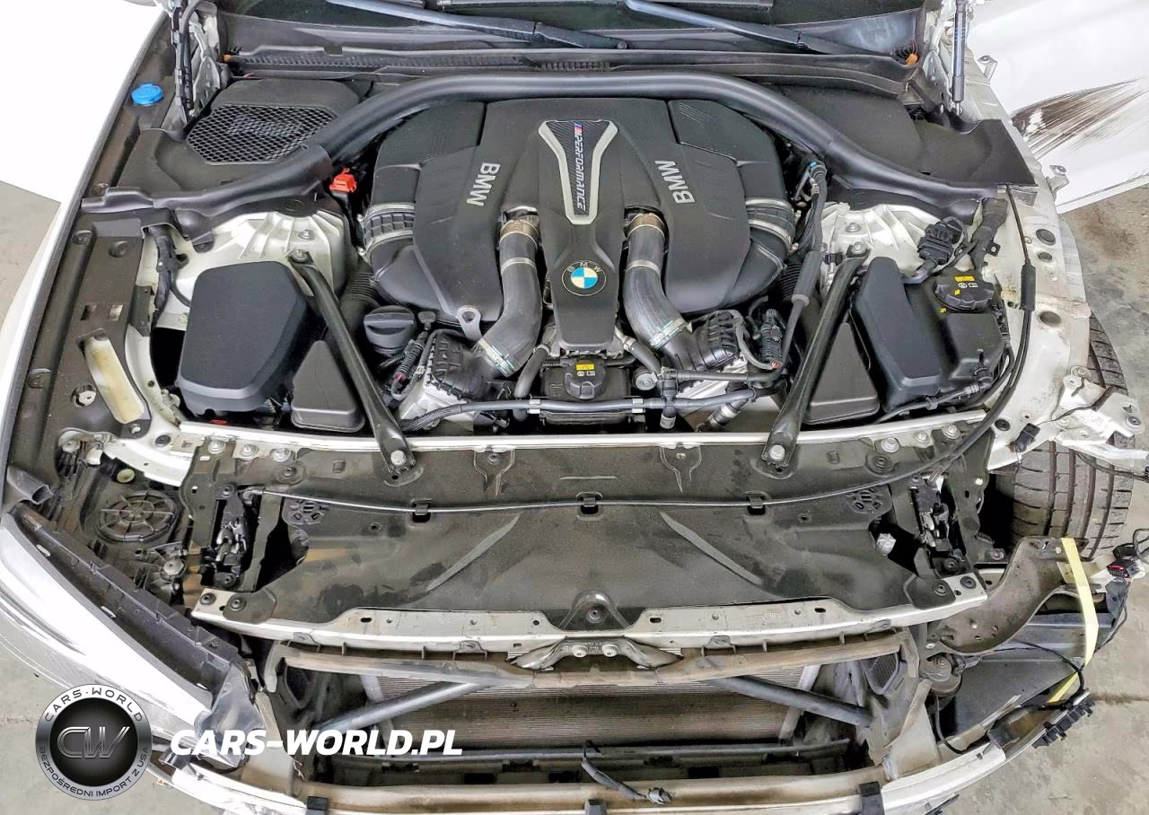 2018 BMW M550Xi VIN:WBAJB9C59JB286847 - 11