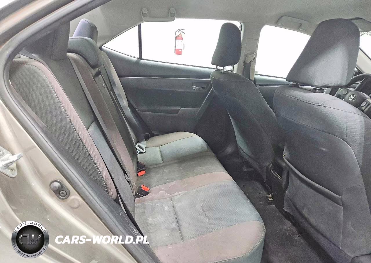 2017 Toyota Corolla Le VIN:5YFBURHE4HP675028 - 10