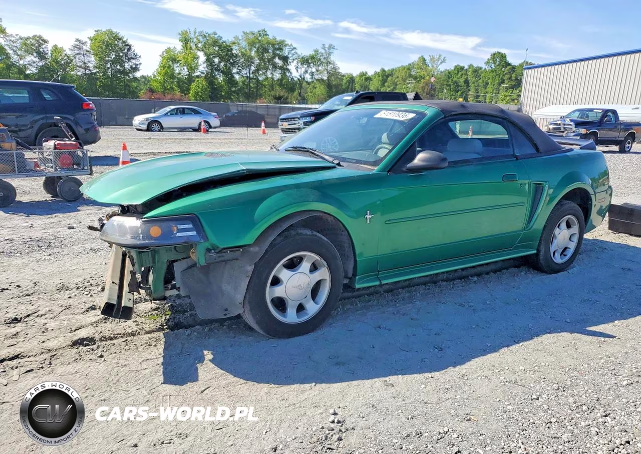 2000 Ford Mustang