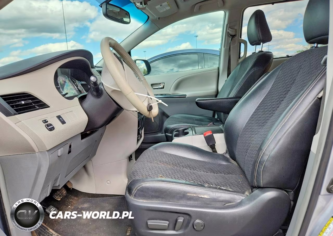 2014 Toyota Sienna Sport VIN:5TDXK3DC6ES502773 - 7