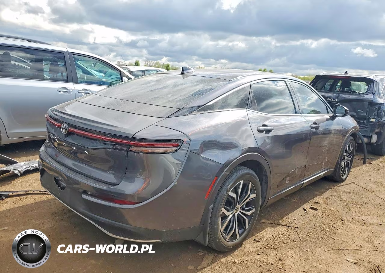 2023 Toyota Crown Xle VIN:JTDAAAAF2P3014324 - 3
