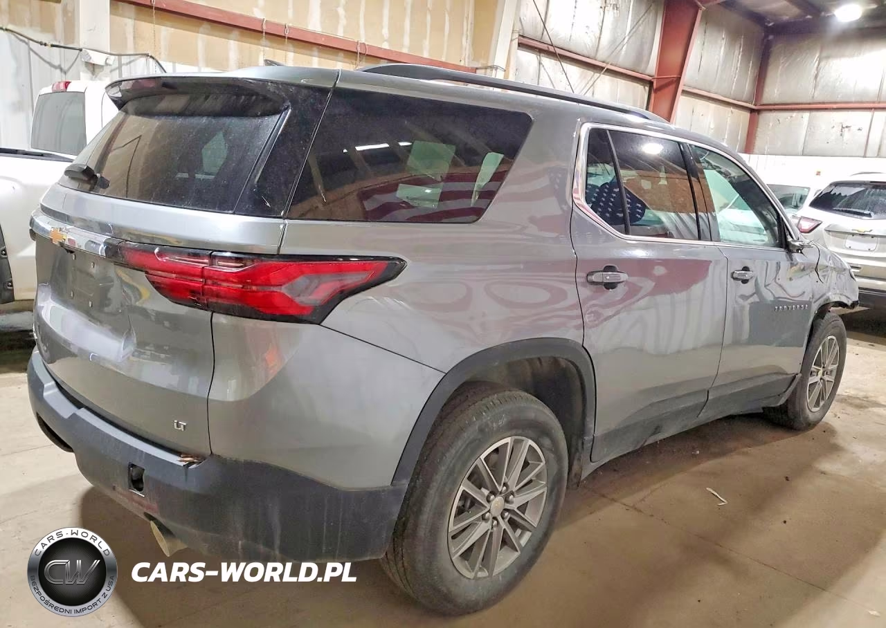 2023 Chevrolet Traverse Lt VIN:1GNEVGKWXPJ261455 - 3