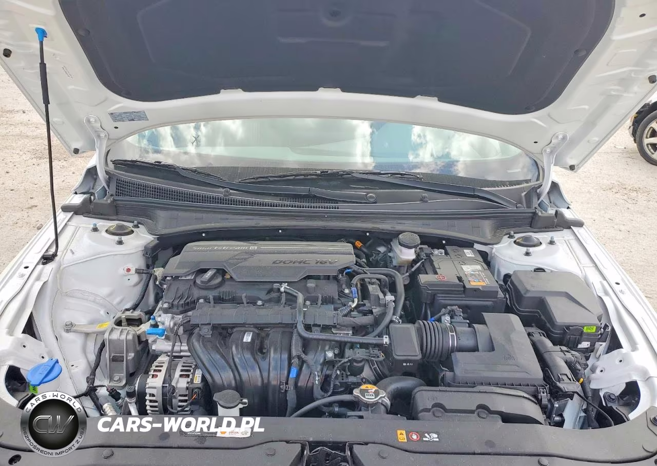 2025 Hyundai Elantra Sel Sport VIN:KMHLM4DG6SU071033 - 11