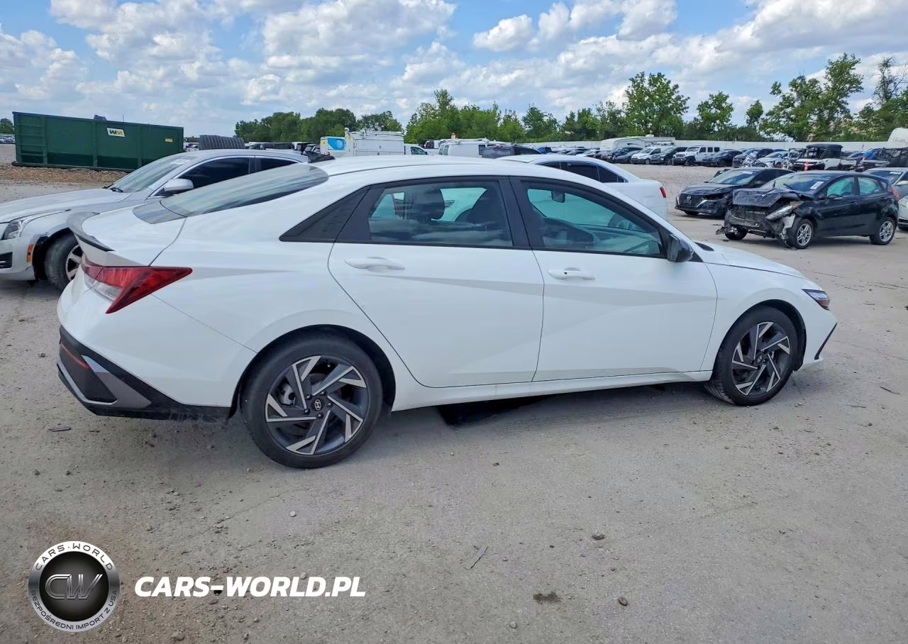 2025 Hyundai Elantra Sel Sport VIN:KMHLM4DG6SU071033 - 3