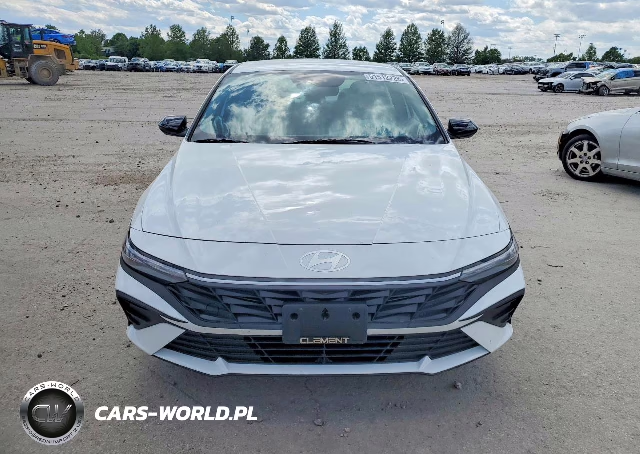 2025 Hyundai Elantra Sel Sport VIN:KMHLM4DG6SU071033 - 5
