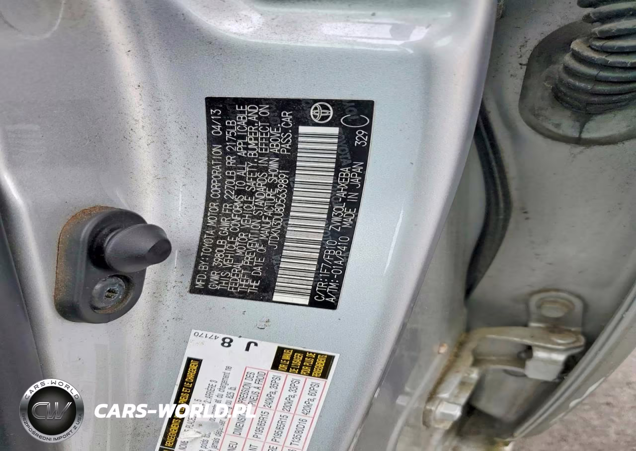 2013 Toyota Prius Three VIN:JTDKN3DU8D5639891 - 12