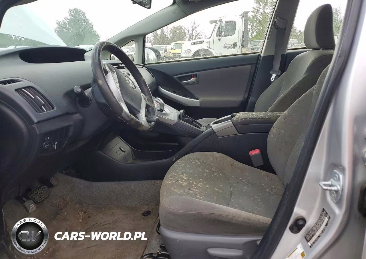 2013 Toyota Prius Three VIN:JTDKN3DU8D5639891 - 7