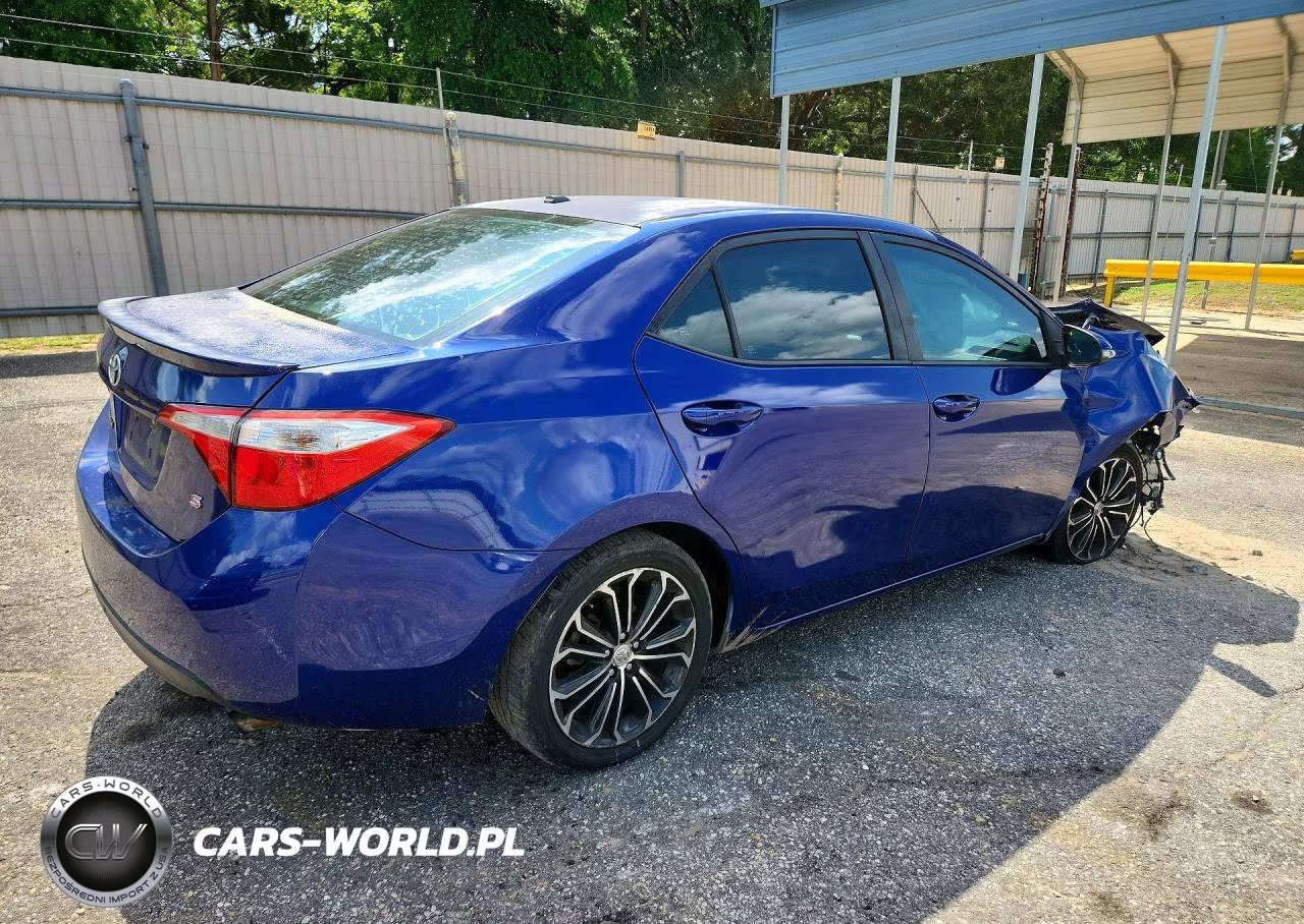 2015 Toyota Corolla VIN:5YFBURHE0FP179088 - 3