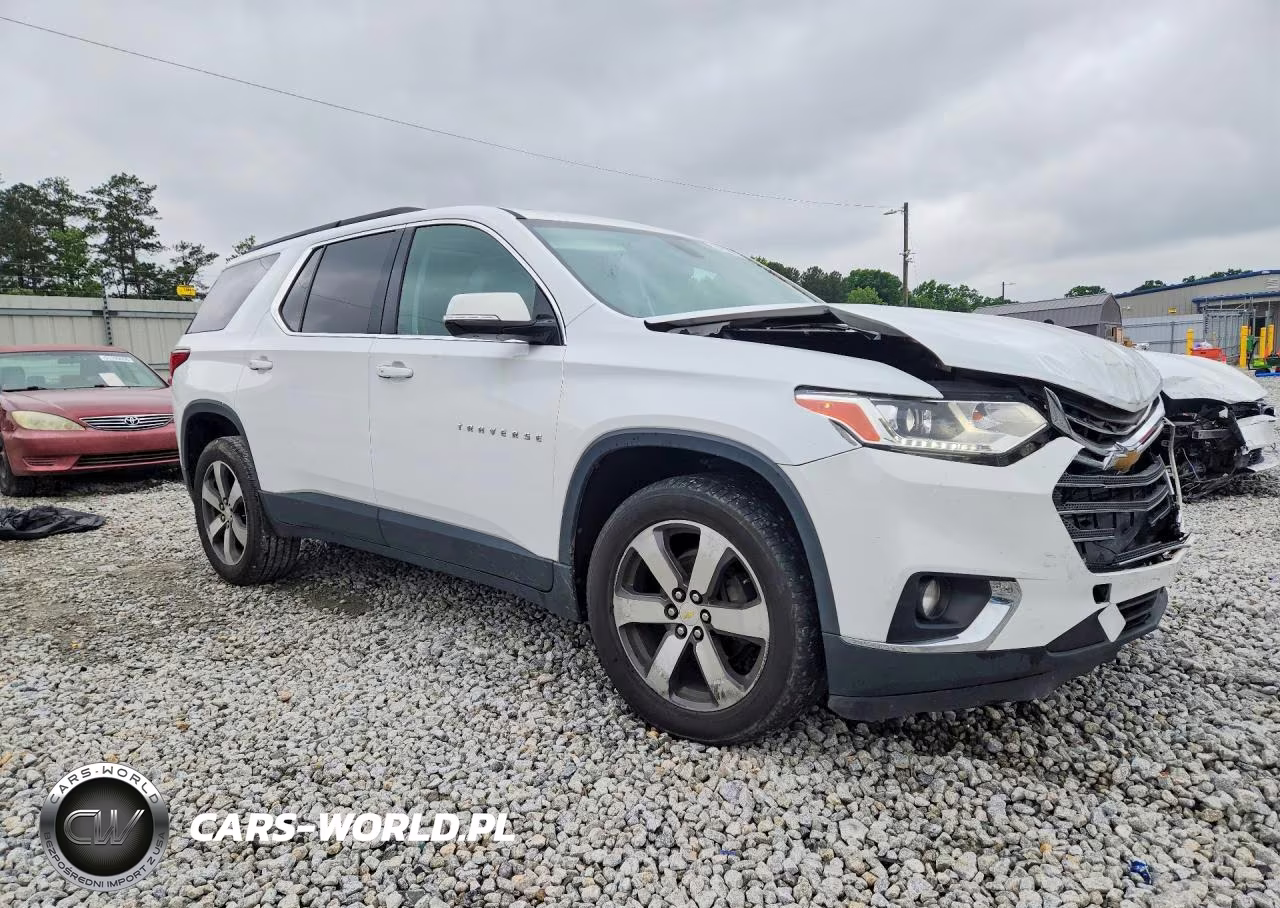 2019 Chevrolet Traverse Lt VIN:1GNERHKWXKJ197436 - 4