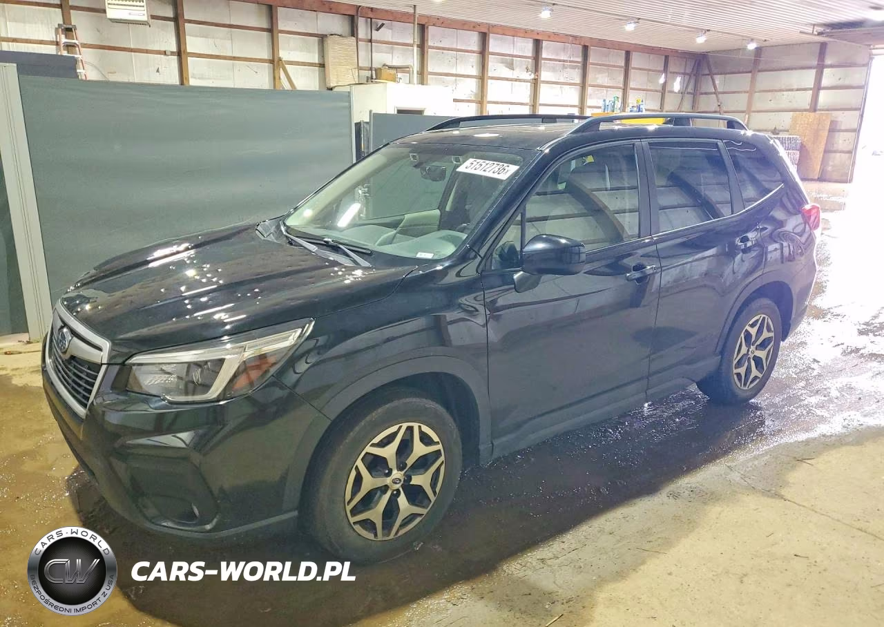 2021 Subaru Forester Premium – zdjęcie 1 z 13