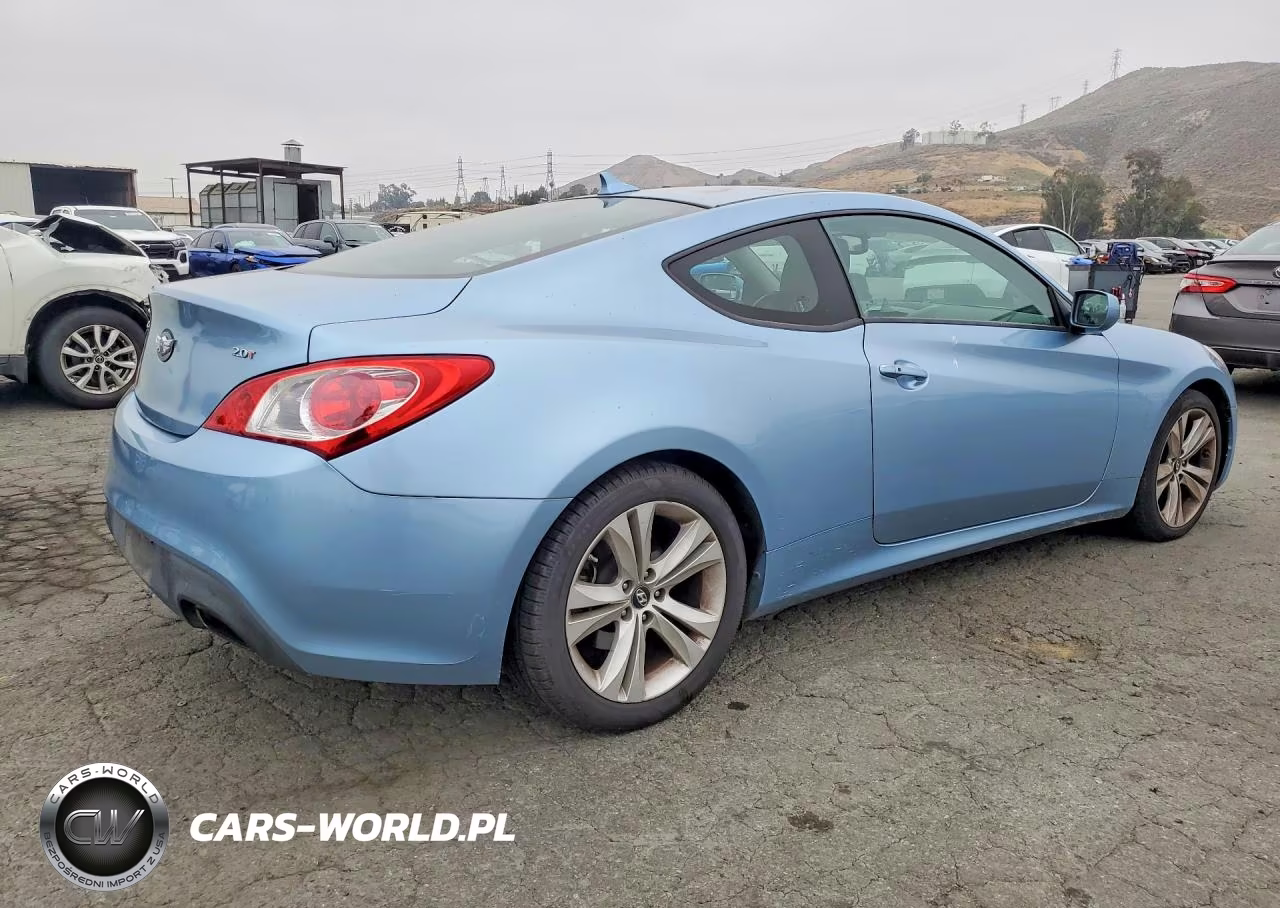 2011 Hyundai Genesis Coupe 2.0T VIN:KMHHT6KD6BU045402 - 3