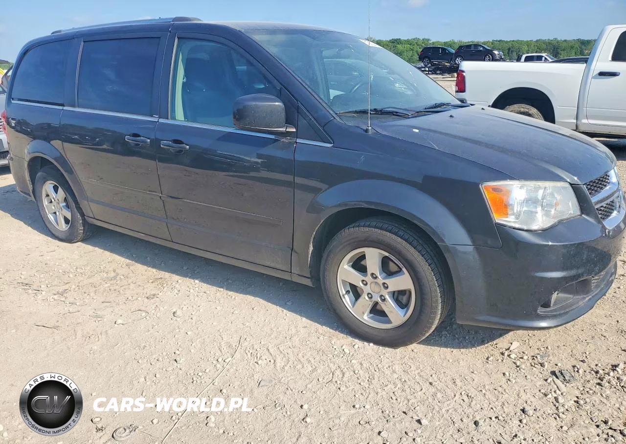 2011 Dodge Grand Caravan Crew VIN:2D4RN5DG5BR748977 - 4