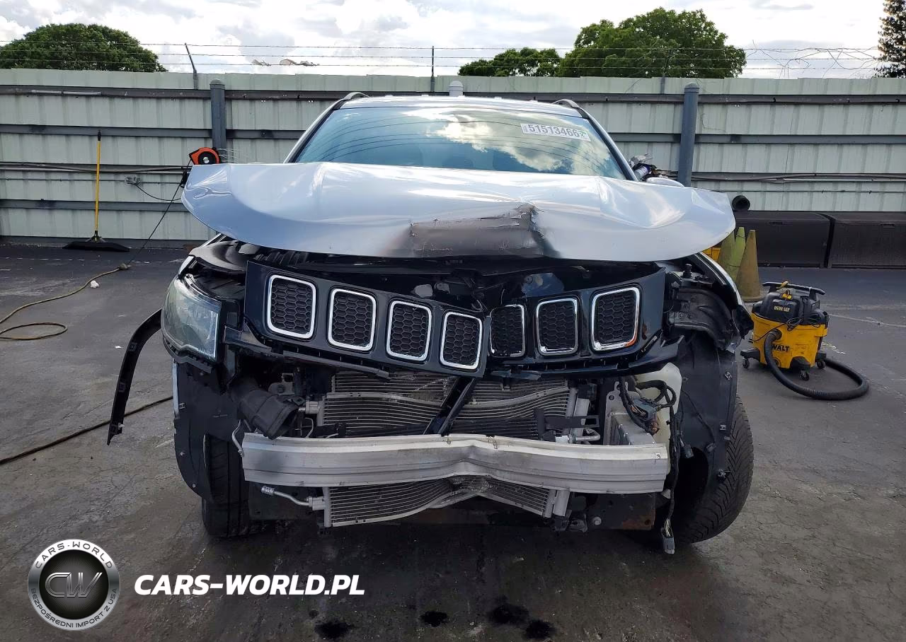 2019 Jeep Compass Limited VIN:3C4NJDCB4KT791159 - 5