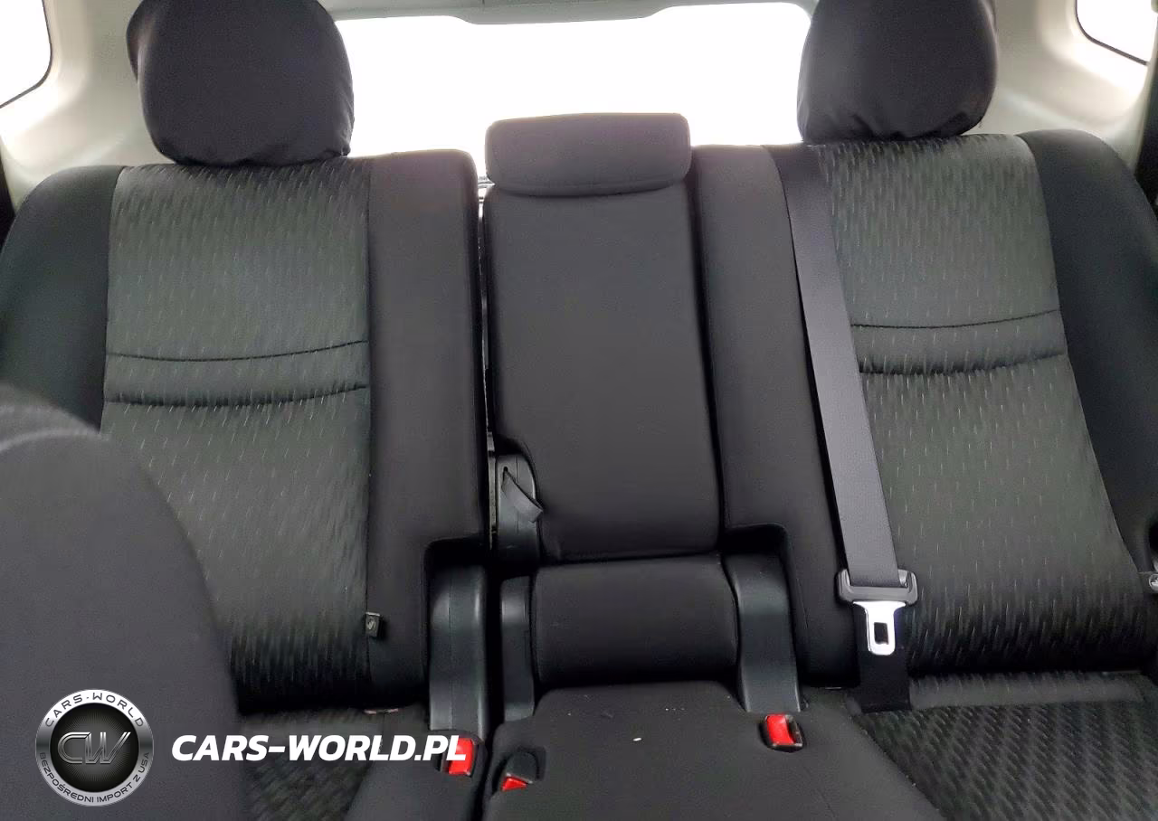 2020 Nissan Rogue S VIN:JN8AT2MT0LW010335 - 10