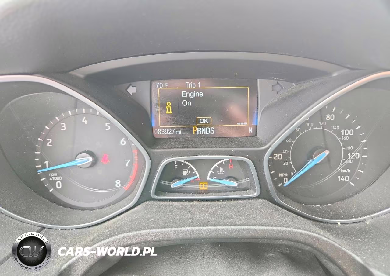 2017 Ford Focus Titanium VIN:1FADP3J27HL288324 - 9