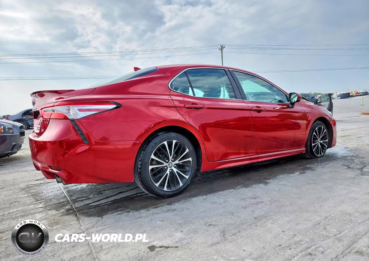 2020 Toyota Camry Se VIN:4T1G11AK3LU358607 - 3