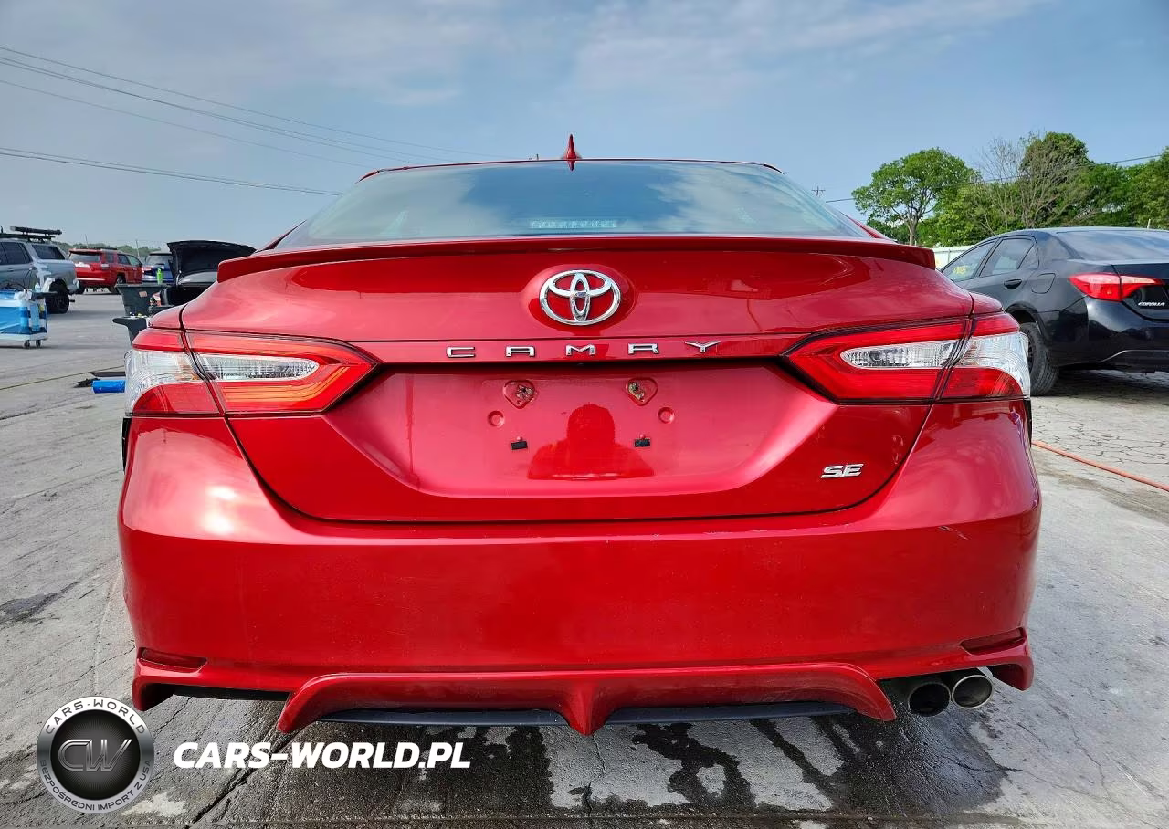 2020 Toyota Camry Se VIN:4T1G11AK3LU358607 - 6
