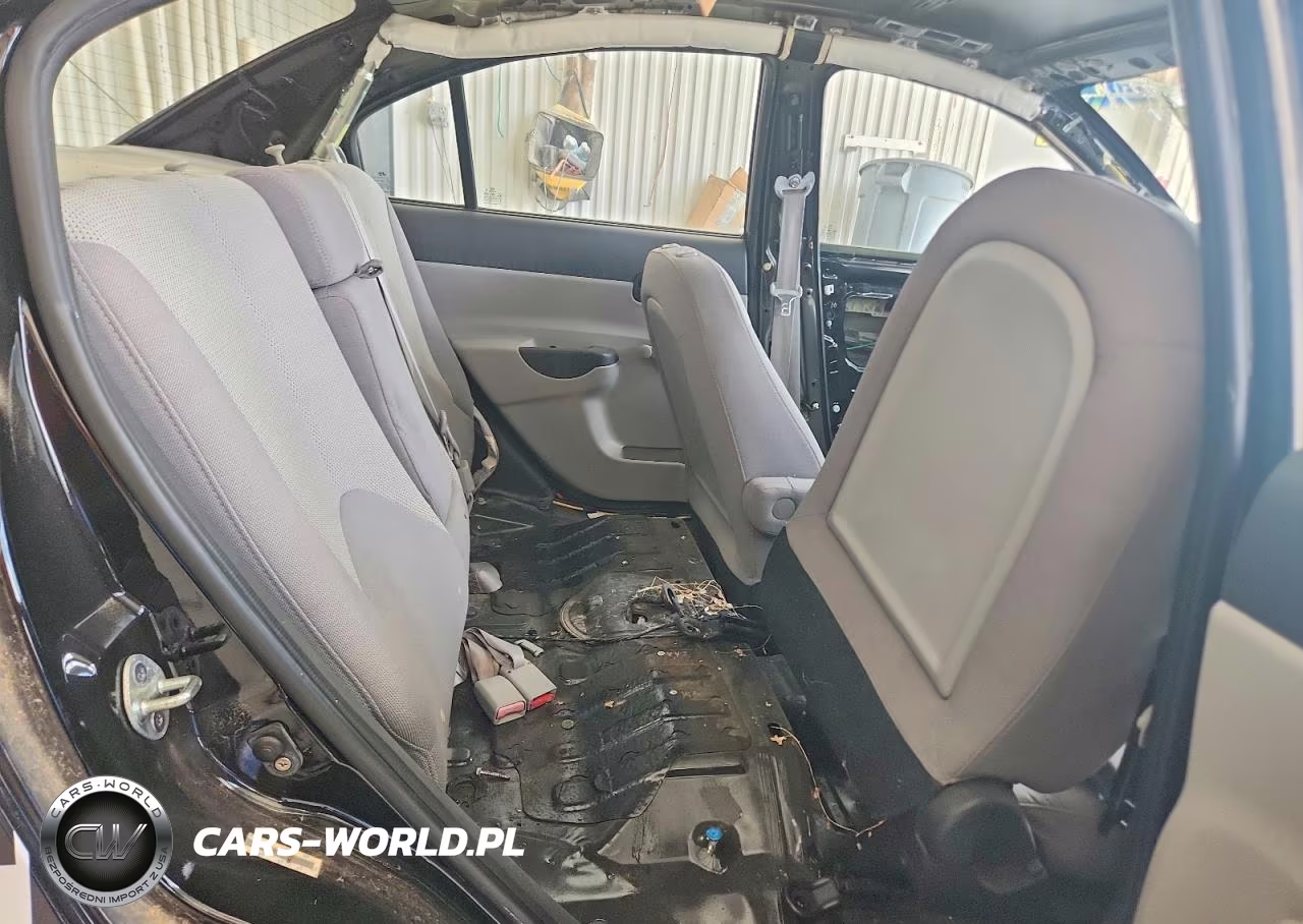2009 Hyundai Accent Gls VIN:KMHCM46C59U312701 - 10