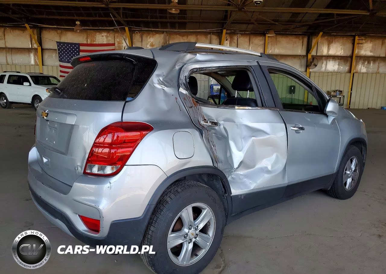 2018 Chevrolet Trax 1Lt VIN:KL7CJLSB0JB686733 - 3