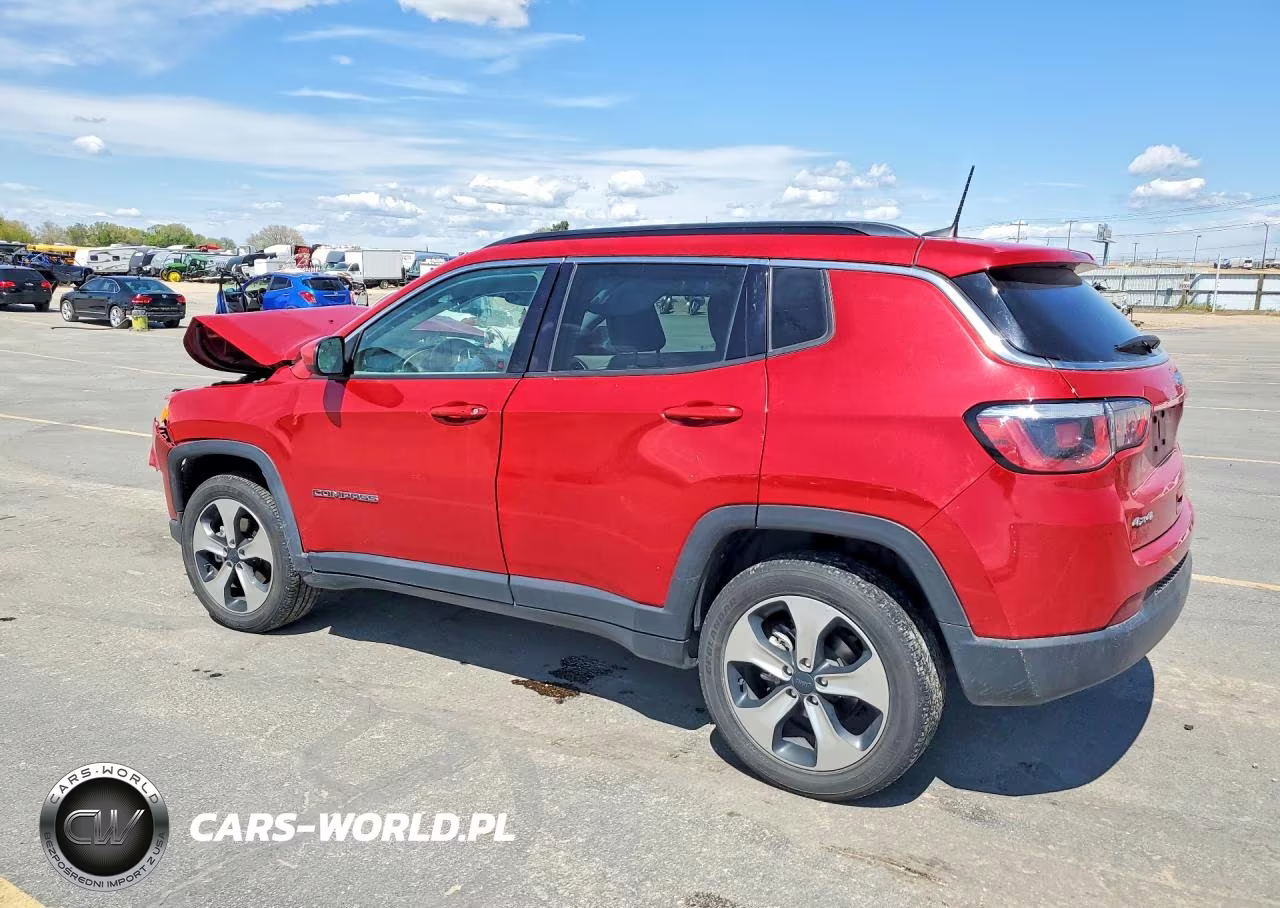 2018 Jeep Compass Latitude VIN:3C4NJDBB0JT320514 - 2