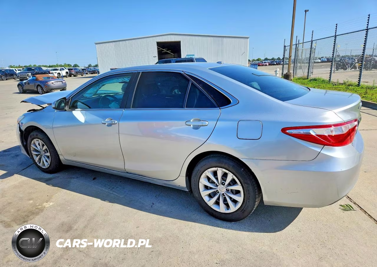 2015 Toyota Camry Le VIN:4T4BF1FK1FR481983 - 2