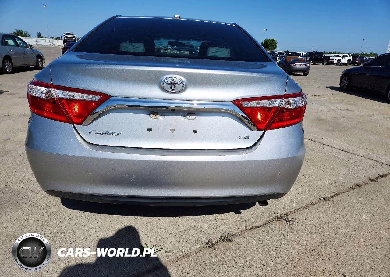 2015 Toyota Camry Le VIN:4T4BF1FK1FR481983 - 6