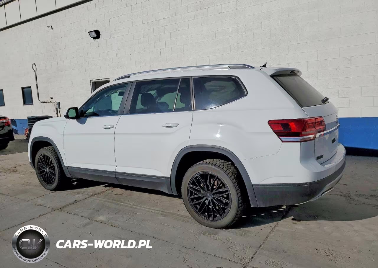 2018 Volkswagen Atlas S VIN:1V2GR2CA0JC552424 - 2