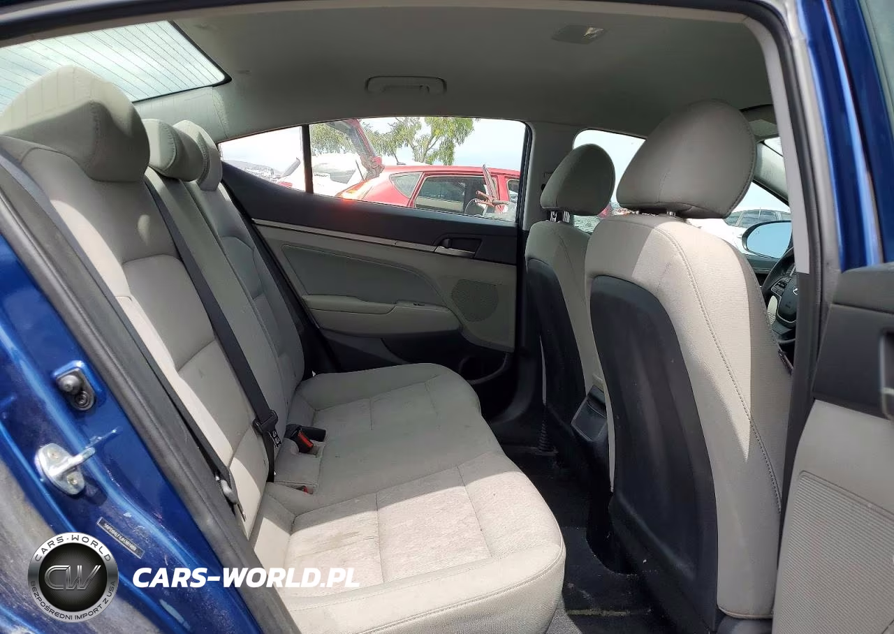 2018 Hyundai Elantra Sel VIN:5NPD84LFXJH381989 - 10