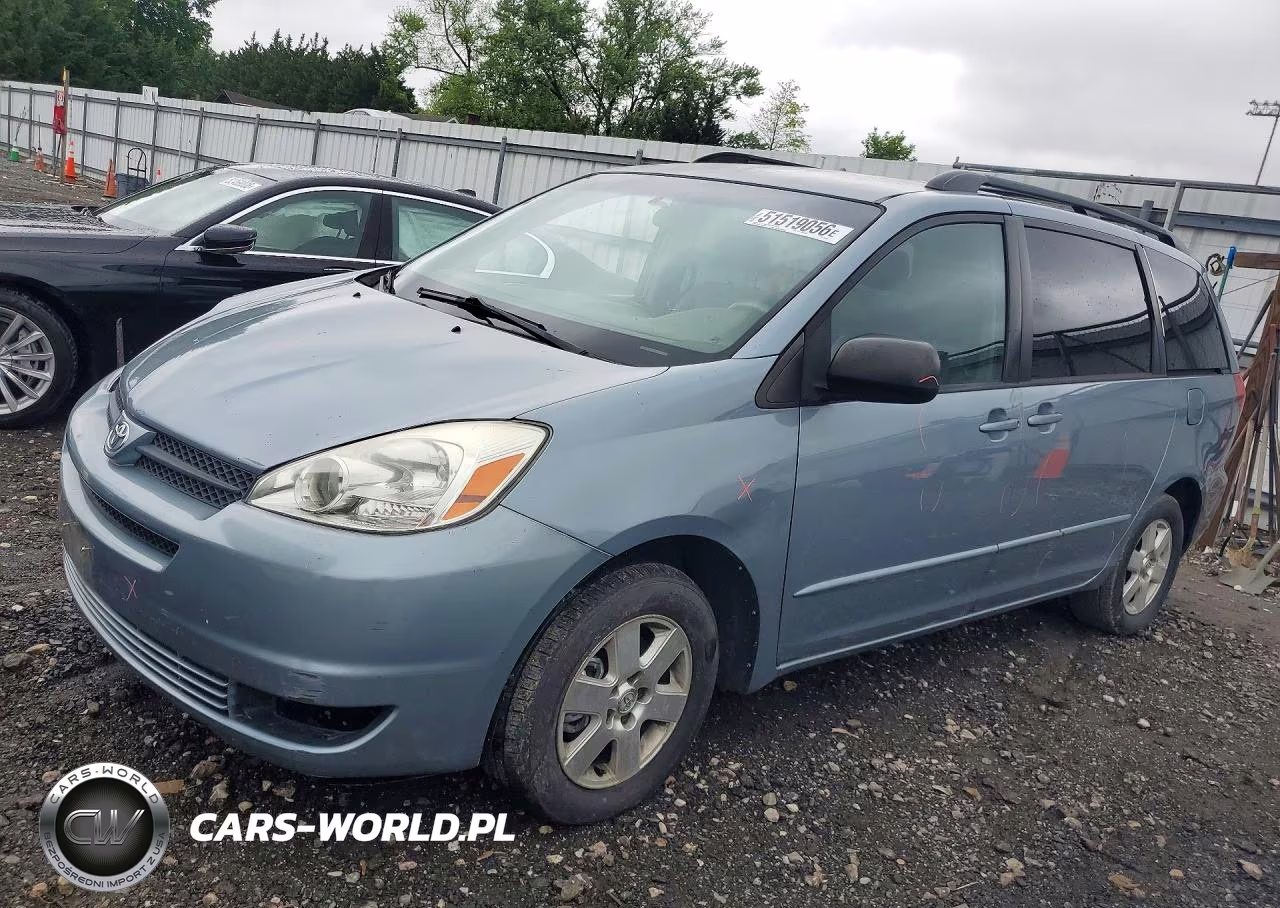 2004 Toyota Sienna Le 7 Passenger