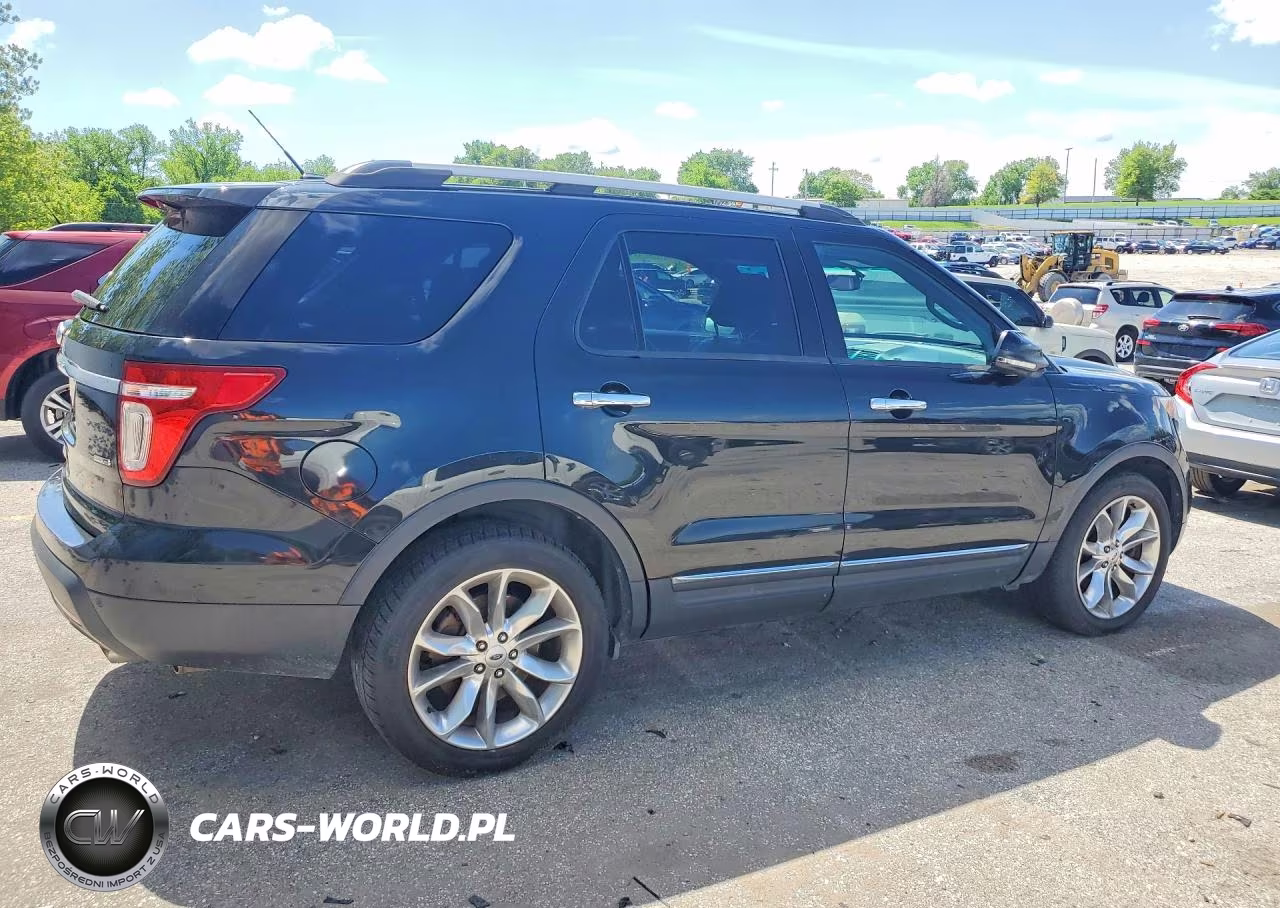 2014 Ford Explorer Xlt VIN:1FM5K8D8XEGA92940 - 3