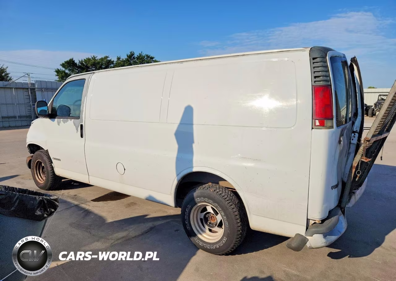 2000 Chevrolet Express G1500 VIN:1GCFG15W0Y1119682 - 2