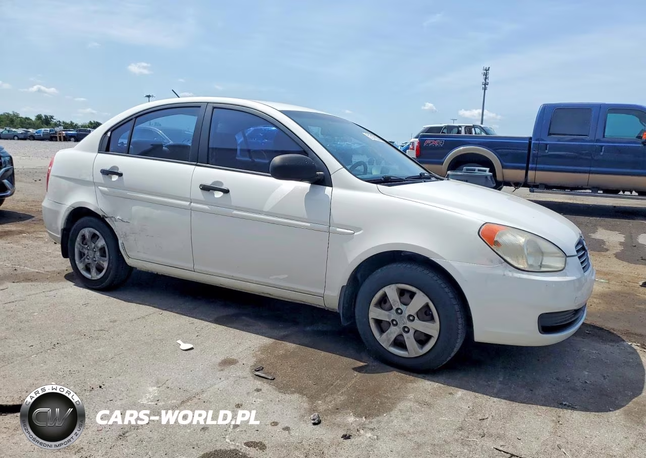 2010 Hyundai Accent Gls VIN:KMHCN4AC1AU494583 - 4