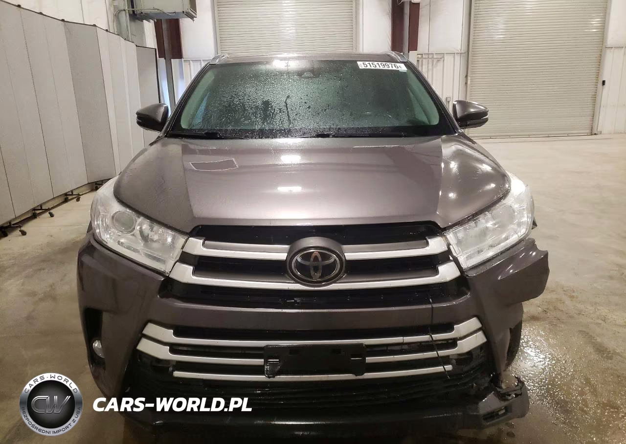 2017 Toyota Highlander Xle VIN:5TDJZRFH7HS472684 - 5