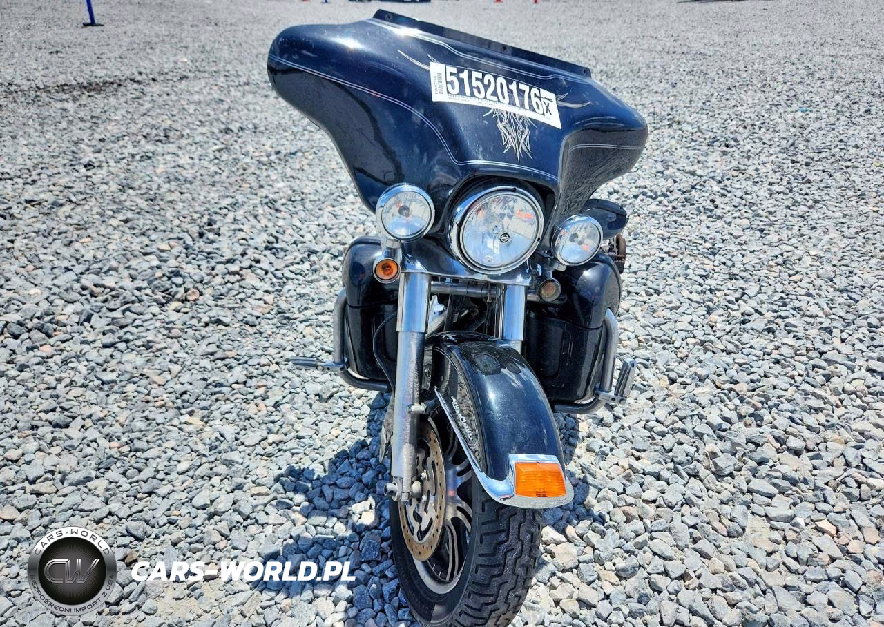 2009 Harley-Davidson Flhtcutg VIN:1HD1MAM1X9Y852015 - 2