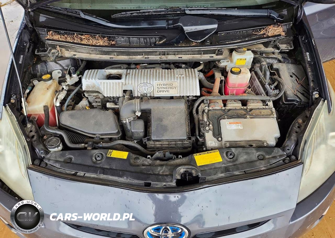 2011 Toyota Prius Two VIN:JTDKN3DU8B0260898 - 12