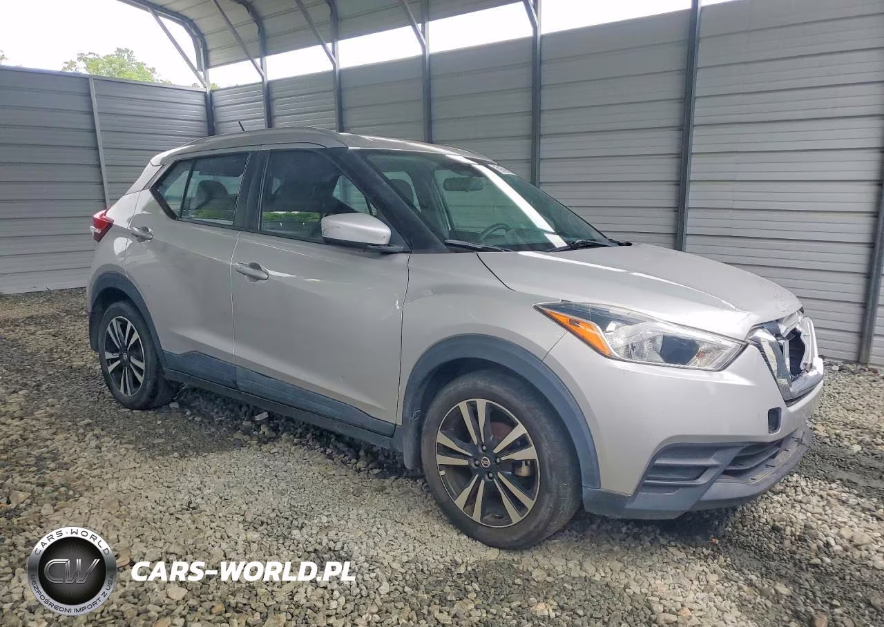 2020 Nissan Kicks Sv VIN:3N1CP5CV1LL531554 - 4
