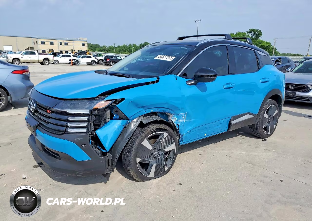 2026 Nissan Kicks Sr
