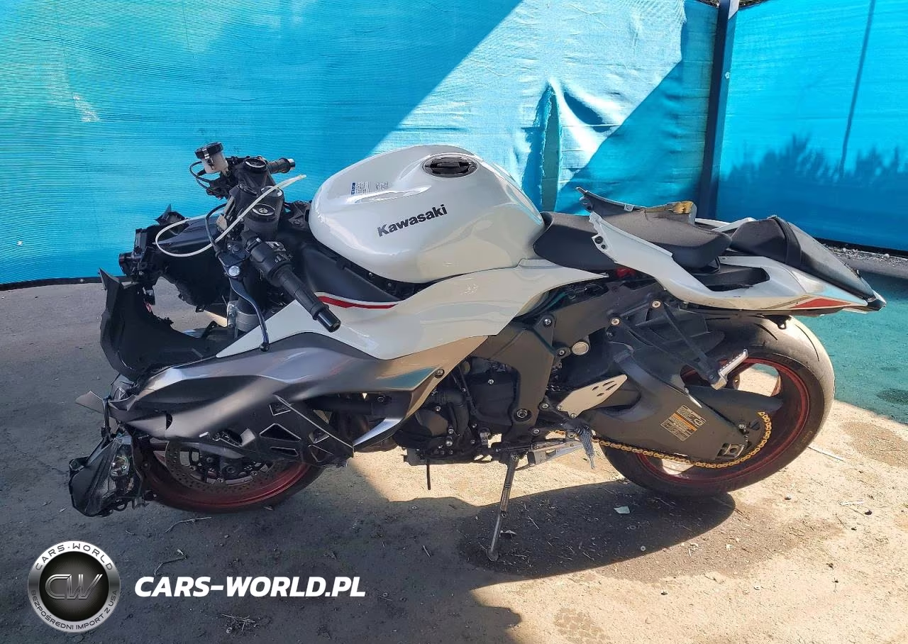 2025 Kawasaki Zx636 K VIN:JKBZXJJ16SA017484 - 3