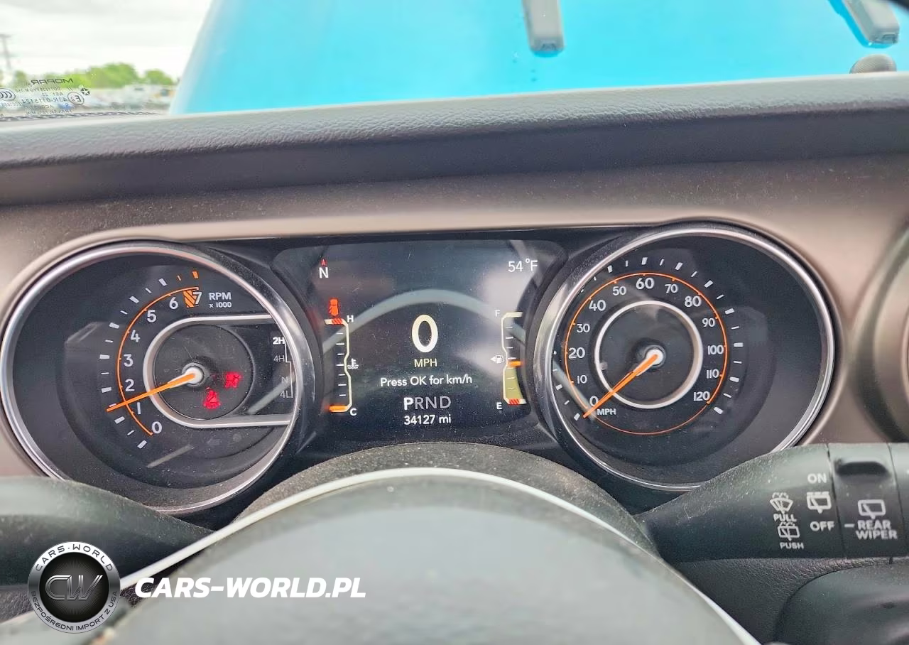 2020 Jeep Wrangler Unlimited Sport VIN:1C4HJXDG3LW331950 - 9