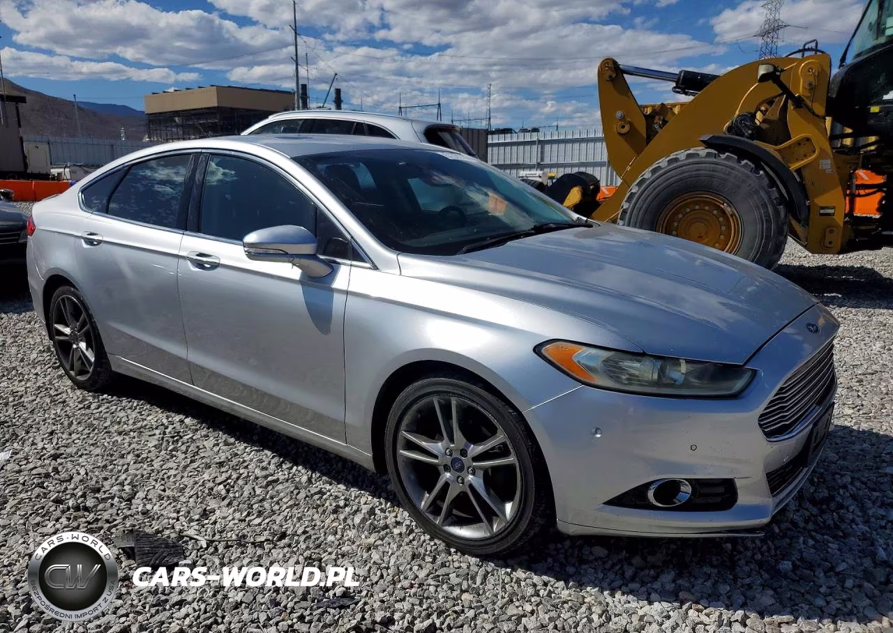 2014 Ford Fusion Titanium VIN:3FA6P0K96ER284328 - 4