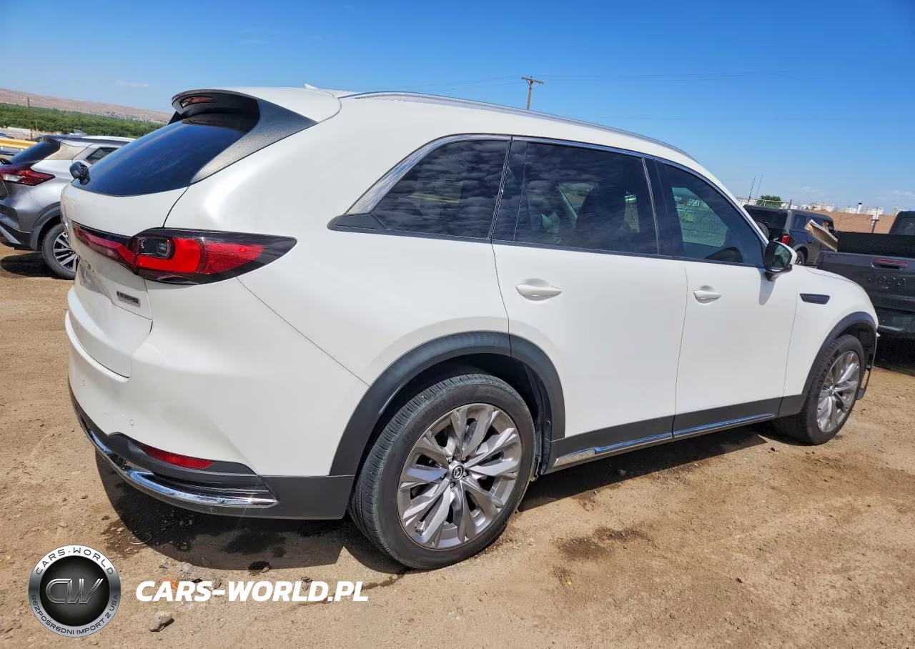 2024 Mazda Cx-90 Premium VIN:JM3KKDHD5R1140884 - 3
