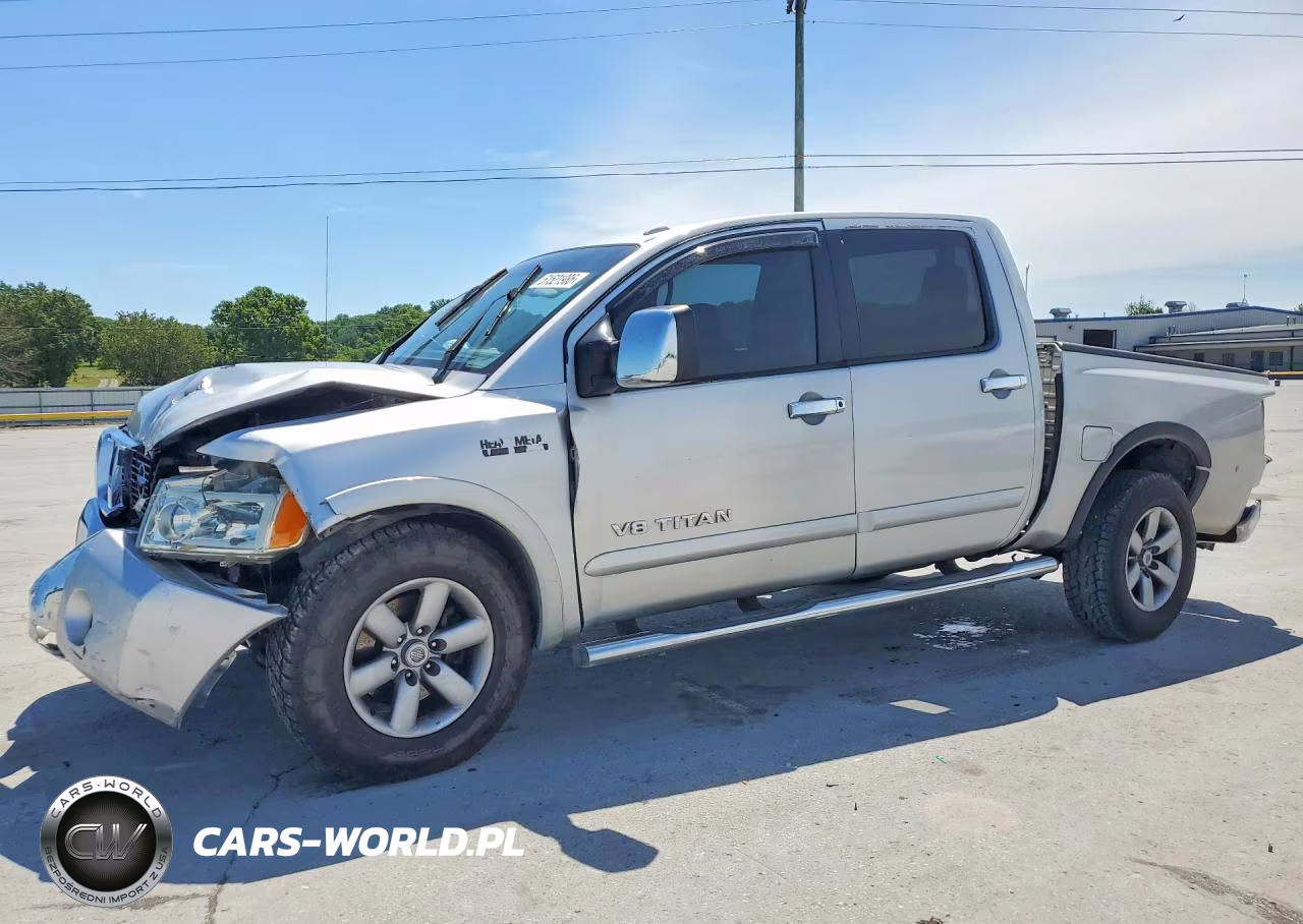 2013 Nissan Titan Sv