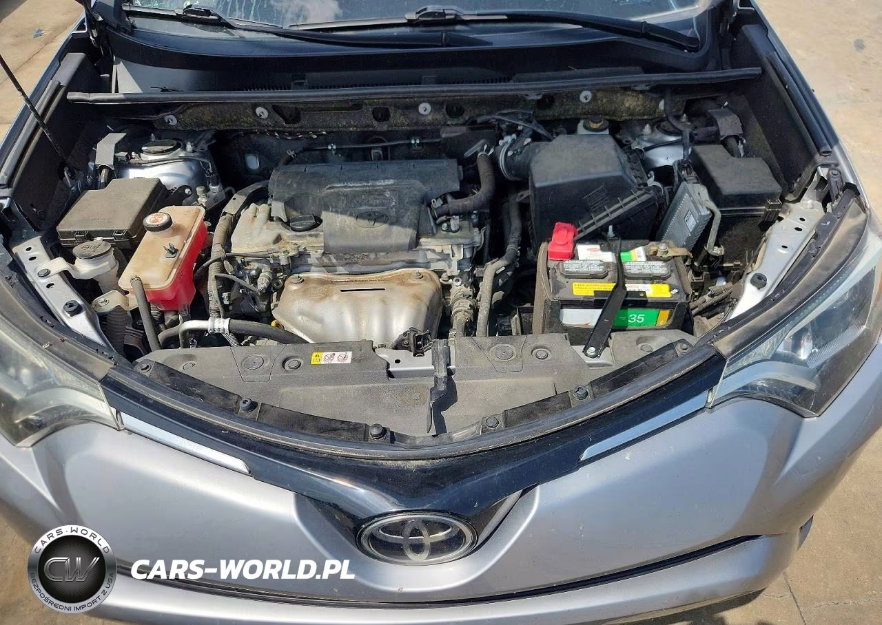 2018 Toyota Rav4 Le VIN:JTMBFREVXJJ259106 - 11