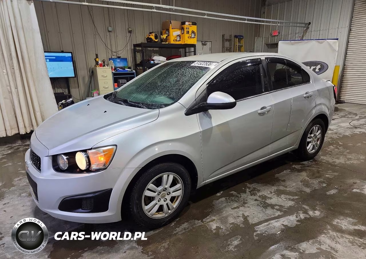 2016 Chevrolet Sonic Lt